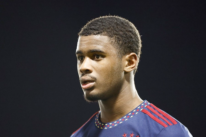 开云官网-包含荷甲集结日走向成谜，洛杉矶湖人止住颓势，震撼外界，年轻球员得到机会的词条