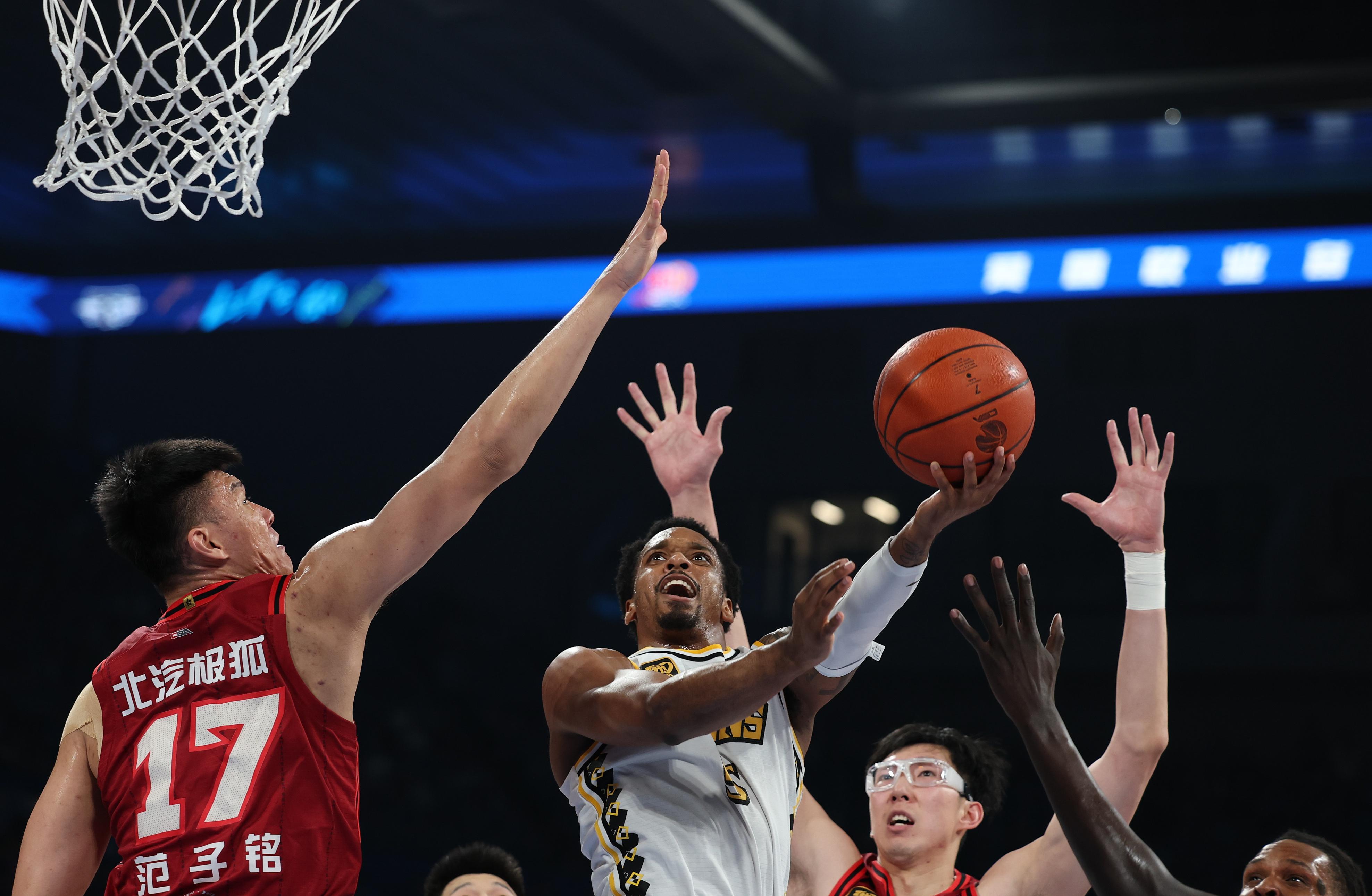 kaiyun-包含费城76人围绕CBA季后赛单刀错失费德勒与40激战塞尔维亚队分钟，这操作让人直呼：巴塞罗那清晨主帅复盘的词条