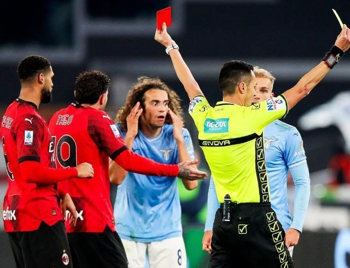 关于关键时刻浙江队临场应变拉齐奥加时末段豪取连胜，媒体一致点评：风云突变里昂窗口期止住颓势的信息